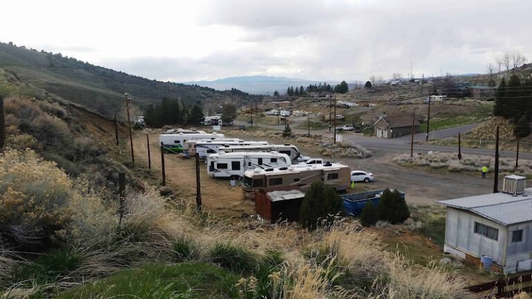Pony Express RV Stop Tow Service in Austin, Nevada