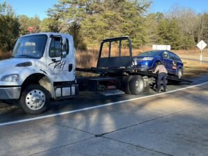RH Towing & Transport, LLC tow service company in , offering 24 hour towing near me