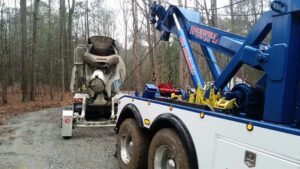 Rockwell Towing Services tow service company in Aberdeen, North Carolina offering 24 hour towing near me