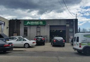 Aimes Towing And Collision tow service company in Freeport, New York offering 24 hour towing near me