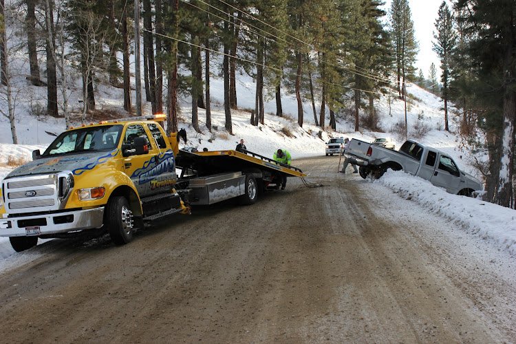 Shorty’s Towing Tow Service in Elmore, Idaho Shorty’s Towing Tow Service in Elmore, Idaho