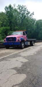 R & D Automotive and wrecker tow service company in Fort Mill, South Carolina offering 24 hour towing near me