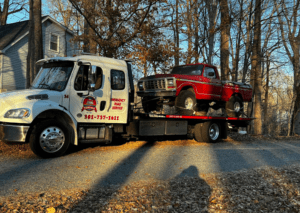 Southern Maryland Towing, Inc tow service company in St Leonard, Maryland offering 24 hour towing near me