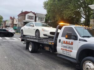 Big Brother Little Brother Towing Service tow service company in , offering 24 hour towing near me