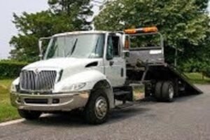 UK Unlimited LLC tow service company in , offering 24 hour towing near me