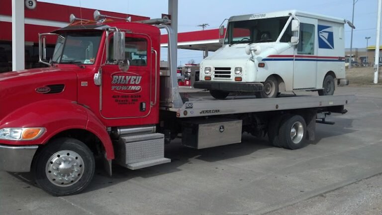Bilyeu Towing Tow Service in Ozark, Missouri
