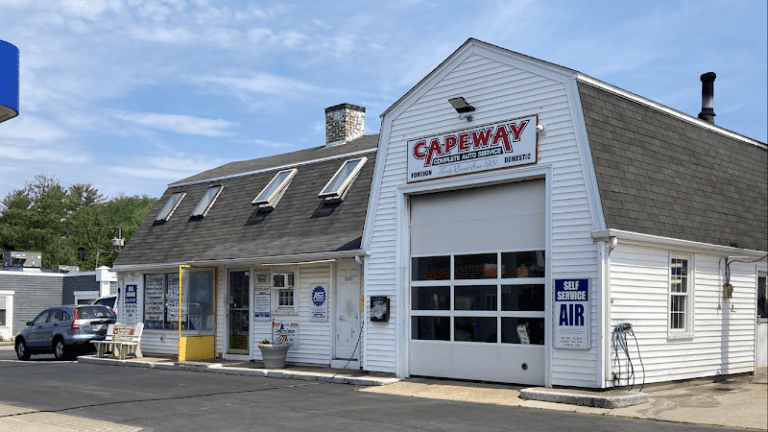 Capeway Auto Service & Towing Tow Service in Hanover, Massachusetts