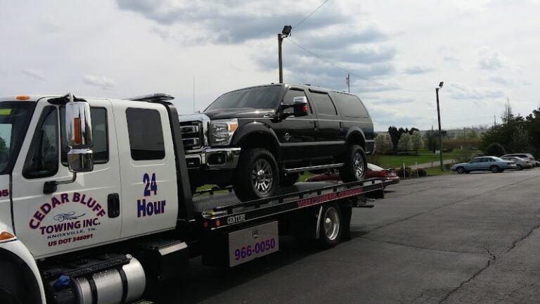 Cedar Bluff Towing Tow Service in Knoxville, Tennessee