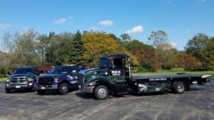 Rex Towing tow service company in McHenry, Illinois offering 24 hour towing near me