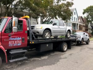 Randolph Auto Repair and Towing- Servicio de Grua tow service company in Randolph, New Jersey offering 24 hour towing near me