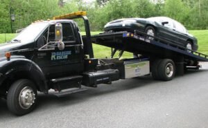 Southside Cleveland Towing tow service company in , offering 24 hour towing near me