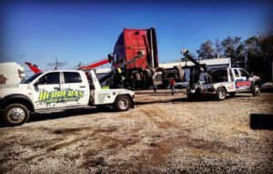 HERRERA'S TOWING & RECOVERY tow service company in Vidor, Texas offering 24 hour towing near me