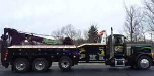 Interstate Towing tow service company in Indianapolis, Indiana offering 24 hour towing near me