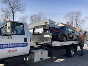 New England Dealer Services Inc. Towing Roadside assistance tow service company in Warwick, Rhode Island offering 24 hour towing near me