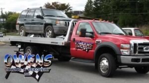 Owens Towing and Recovery tow service company in Anniston, Alabama offering 24 hour towing near me