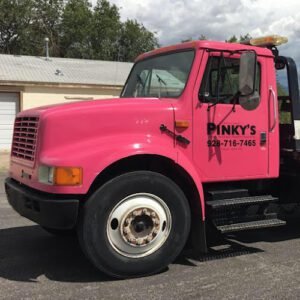 Pinky's Towing Inc. tow service company in Kingman, Arizona offering 24 hour towing near me