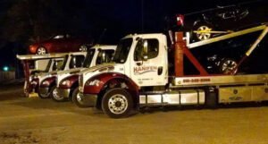 Hanifen Co Inc tow service company in Des Moines, Iowa offering 24 hour towing near me