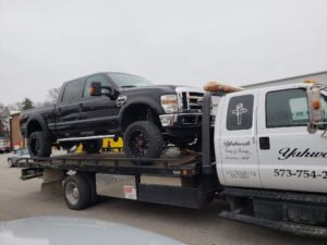 Yahweh Towing & Recovery LLC tow service company in Louisiana, Missouri offering 24 hour towing near me