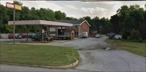 Roberts Service and Towing tow service company in Chadds Ford, Pennsylvania offering 24 hour towing near me