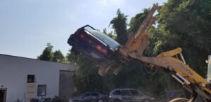 Rochester Junk Cars tow service company in Rochester, New York offering 24 hour towing near me