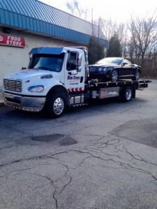 Ron & Sons Towing tow service company in Kenvil, New Jersey offering 24 hour towing near me