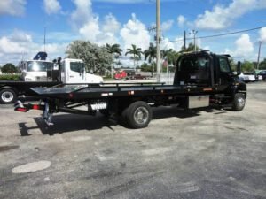 Thompson Towing and Recovery, LLC tow service company in Marshall, Missouri offering 24 hour towing near me