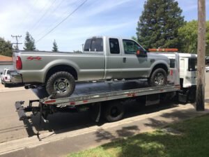 Sun Towing tow service company in , offering 24 hour towing near me