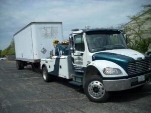 Elk Grove Service tow service company in , offering 24 hour towing near me