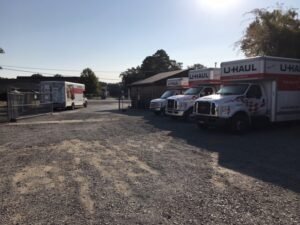 HEART of Arkansas Towing & U-Haul tow service company in Conway, Arkansas offering 24 hour towing near me