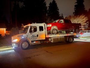 Zee’s Towing tow service company in Portland, Oregon offering 24 hour towing near me